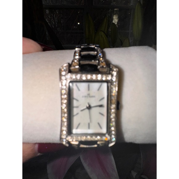 Anne Klein Womens Rectangular Mother of Pearl Dial Crystal Watch Silver‎ Tone - Picture 5 of 12